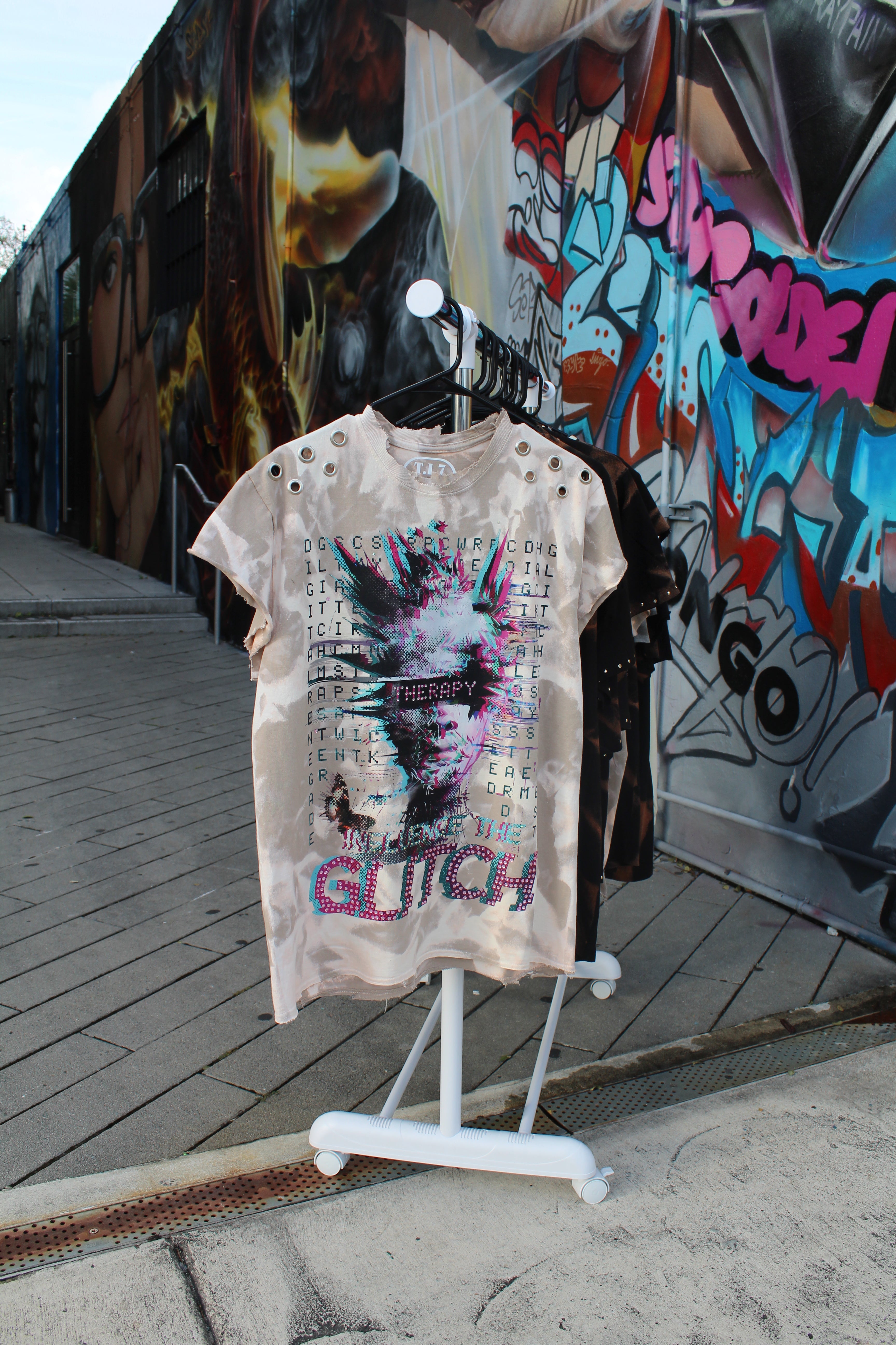“GLITCH GOD”